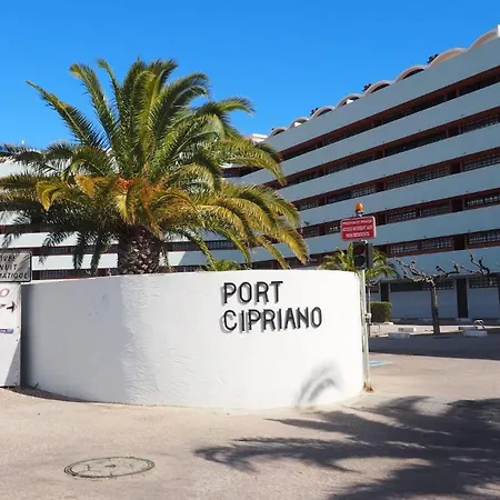 Апартаменты Rooftop Front De Сен-Сиприен